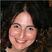 Laureata in Beni Culturali presso l'Accademia di Belle Arti di Brera offro lezioni/ripetizioni in storia dell'arte, materie umanistiche e disegno